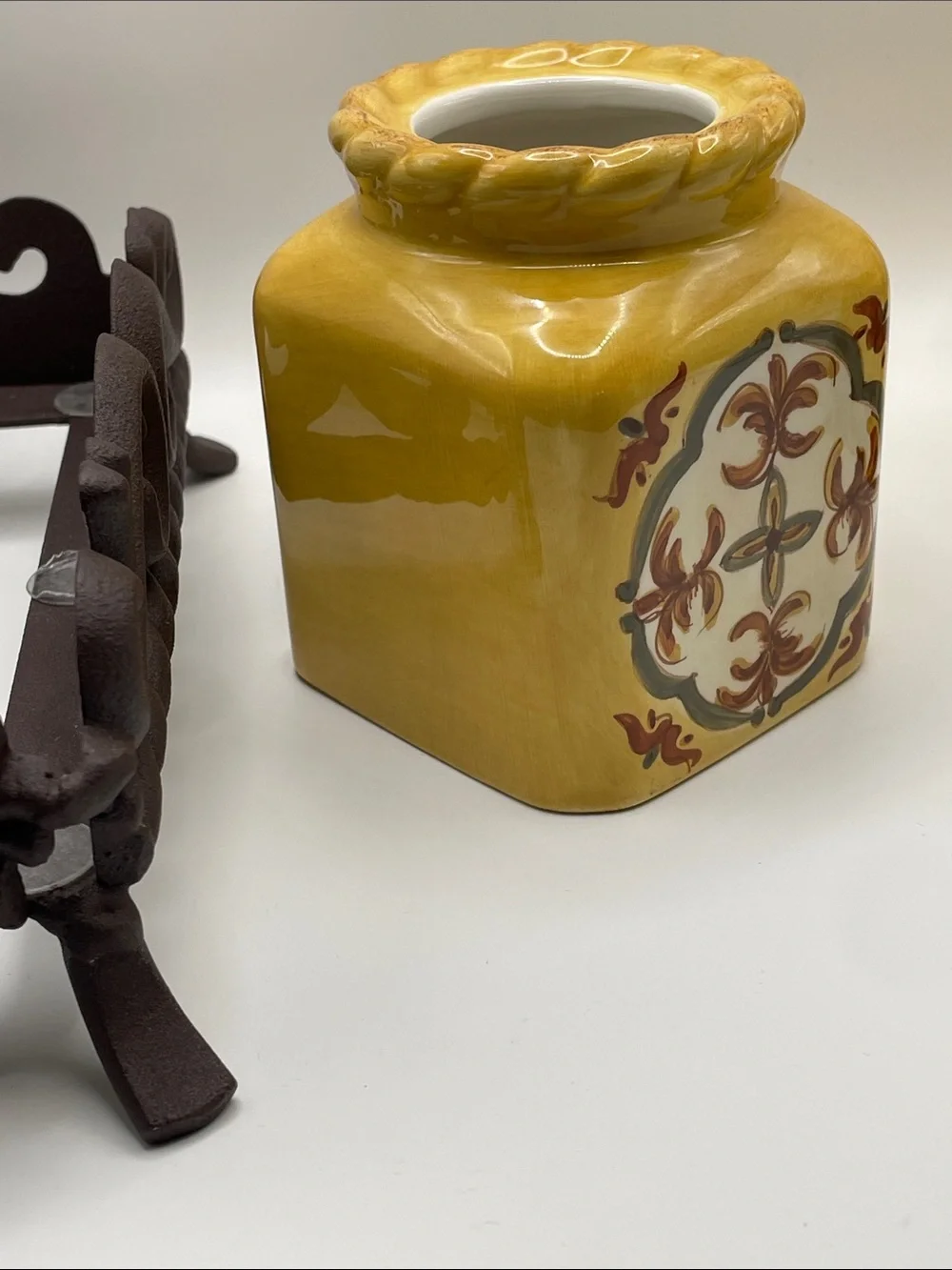 Artimino Tuscan Countryside Sienna Creamer, SugarJar (No Lid) with Metal Holder
